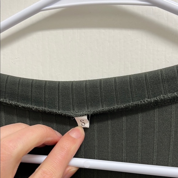 Chic Long Olive Green Cardigan - Picture 7 of 7